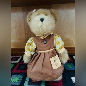 Boyds Bears "Camryn B. Pearsley" 10" Plush Bear - #904162 2003 Retired
